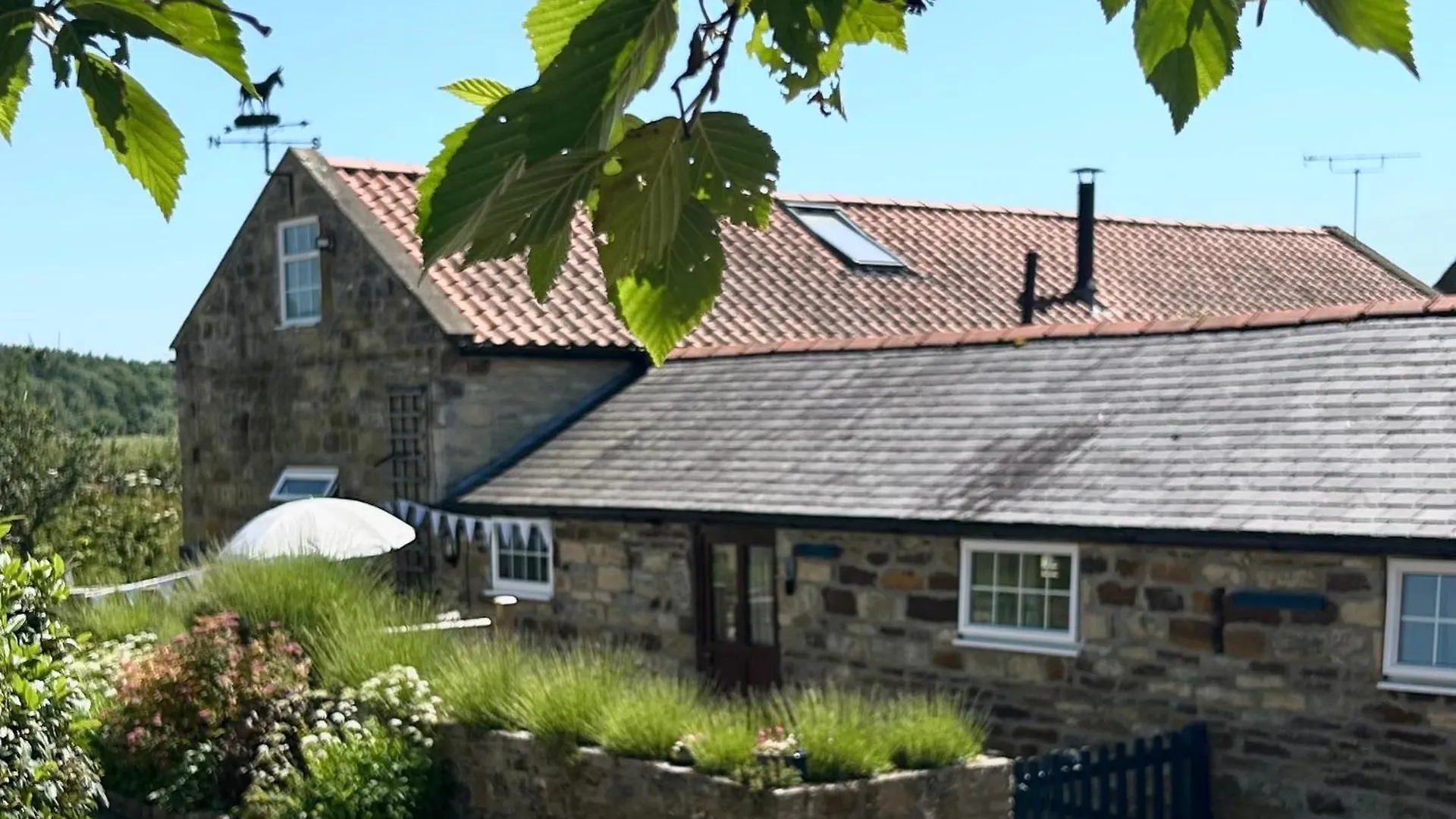 Twattleton Cottage Kilburn Yorkshire - Beautiful Views